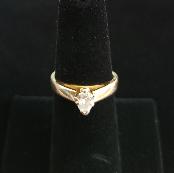 White Gold Diamond Engagement Ring (6.5) - Picture 2 of 10